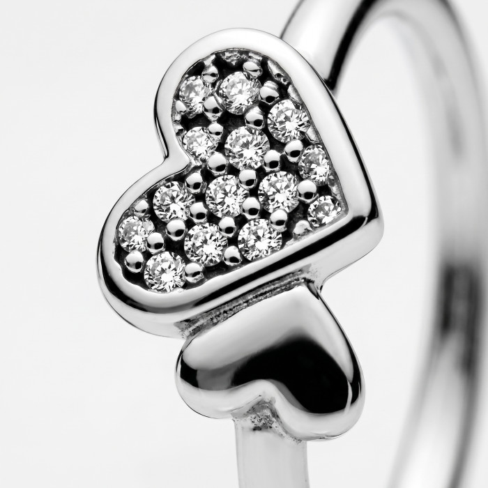 Срібна каблучка Love Shine з серцем і фіанітами (925 проба)