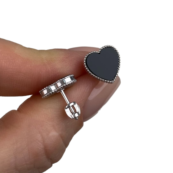 Жіночі срібні сережки «Нічні Серця» — елегантність і стиль кожного дня